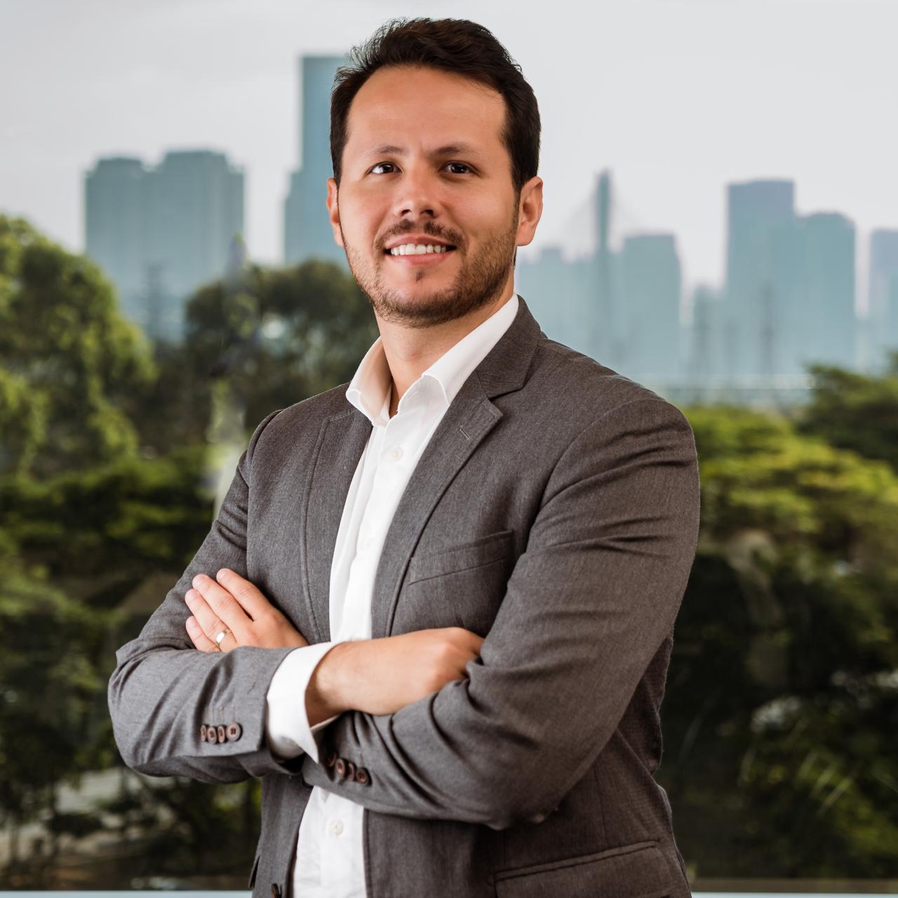 Luis Felipe Carvalho